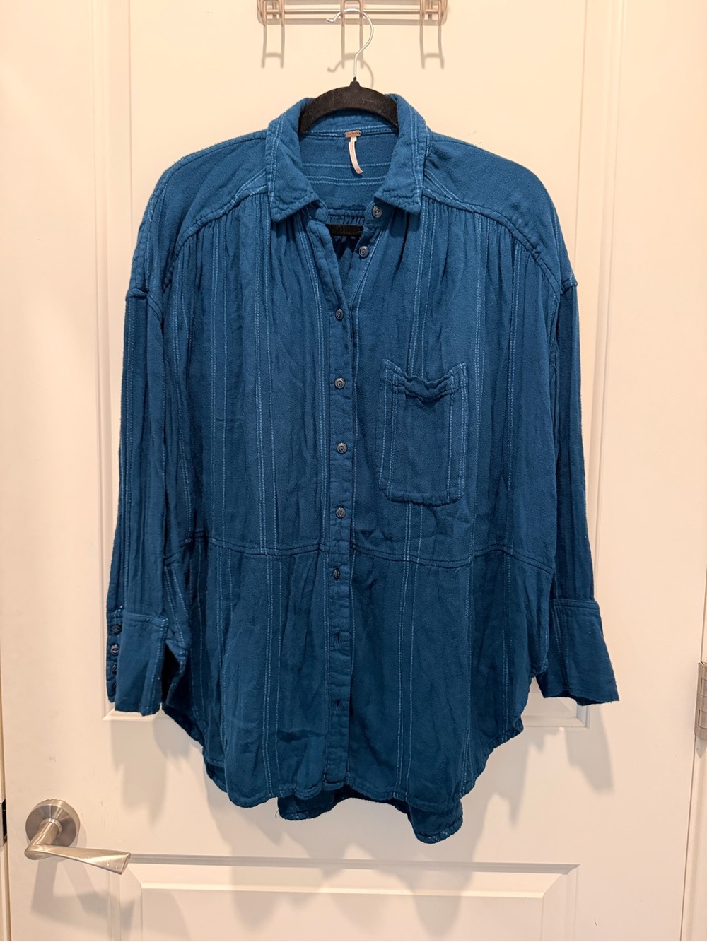 Free People Oversized
Button Down Gauze Boho
Tunic Shirt Blue XS
